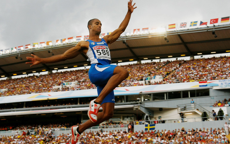 GOTHENBURG, SWEDEN - AUGUST 08:  Andrew Howe of Italy competes during the Men's Long Jump Final on day two of the 19th European Athletics Championships at the Ullevi Stadium on August 8, 2006 in Gothenburg, Sweden.  (Photo by Ian Walton/Getty Images)