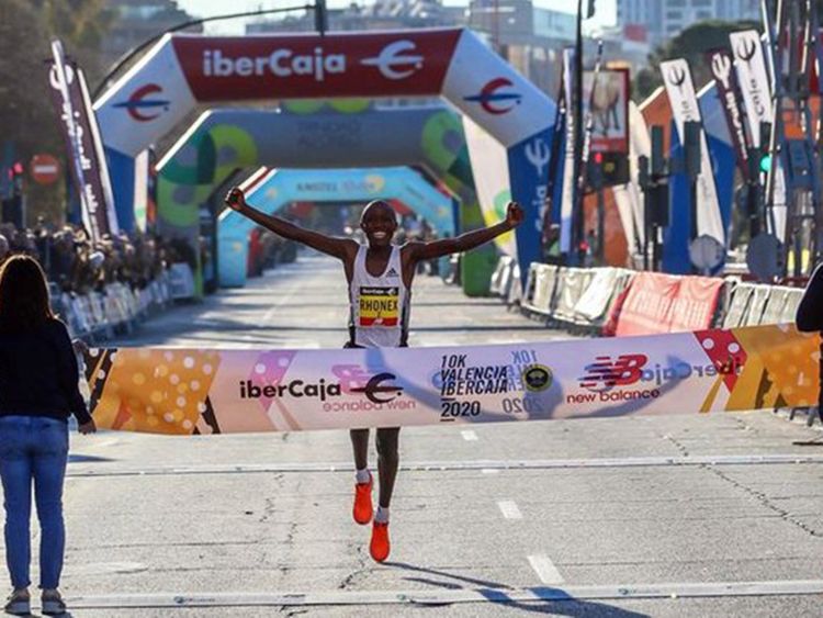 Il record mondiale dei 10 km su strada di Rhonex Kipruto è stato finalmente convalidato