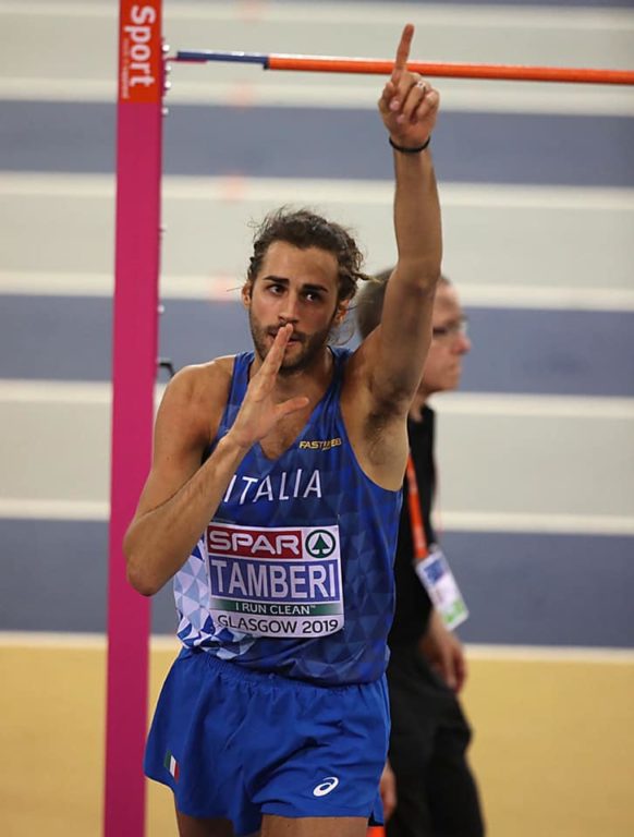 Gianmarco Tamberi subito show ad Ancona, 2,32 nell'alto miglior prestazione mondiale indoor