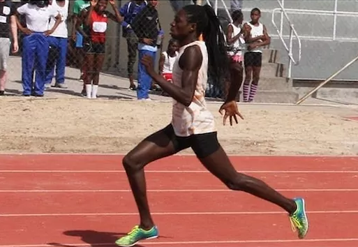 Stratosferico record del mondo  junior di Christine Mboma (17 anni) nei 400 metri, battuta Grit Breuer 