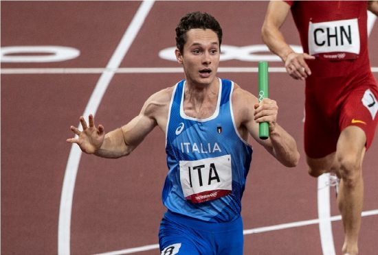 TÓQUIO, TO - 06.08.2021: TOKYO 2020 Olympics TOKYO - Filippo Tortu of Italy - Italy (ITA) wins the men's 4x100 meters in front of Great Britain (GBR) in second place at the Tokyo 2020 Olympic Games held in 2021, the game held at the Ariake Arena in Tokyo, Japan. (Photo by Richard Callis/Fotoarena/Sipa USA)