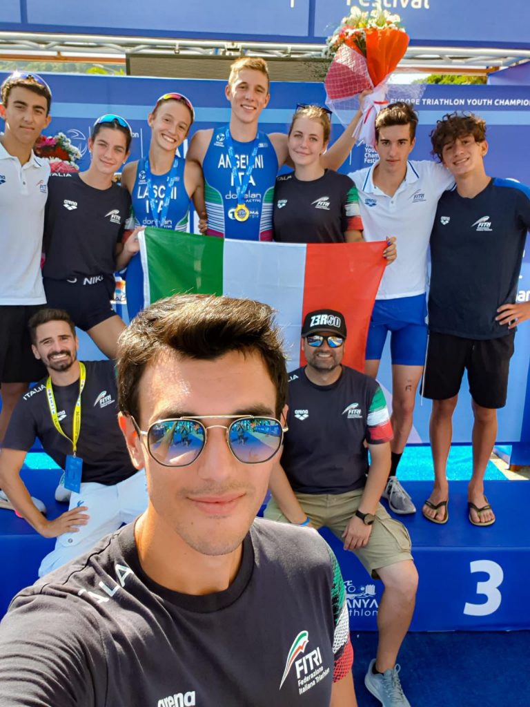 Antonello Mastrofilippo della Tommaso Assi Triathlon team in Turchia nello staff tecnico della nazionale giovanile