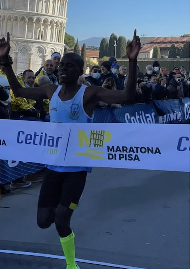 Risultati Maratona di Pisa, vincono SIMUKEKA e LENAH