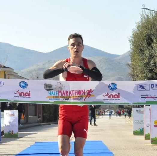 Venafro Half Marathon “Trofeo Provincia di Isernia ”  Festeggia Daniele D’Onofrio, tra le donne è superiore l’atleta napoletana Ela Stabile.