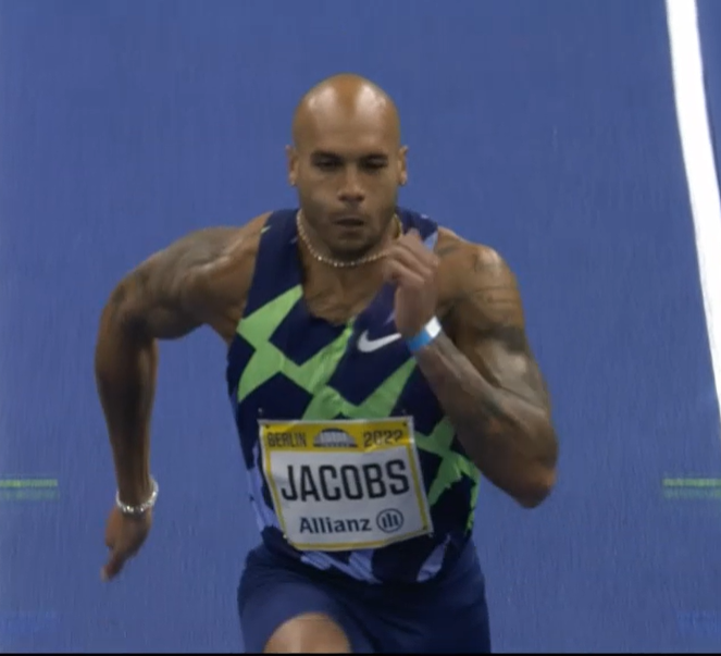 Marcell Jacobs vince alla grande i 60 metri a Berlino con un'ottimo tempo-IL VIDEO