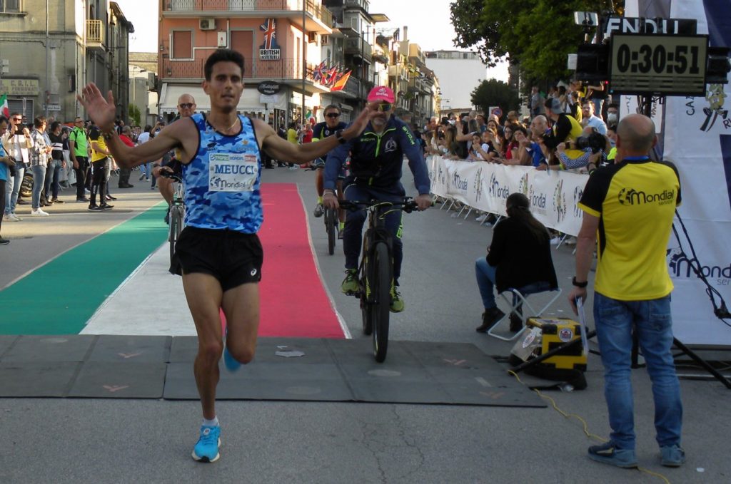 5° Trofeo Mondial Service: lo sprint di Meucci scippa La Rosa e Donofri  L’atleta dell’Esercito Sofya Yaremchu vince in 15a posizione.