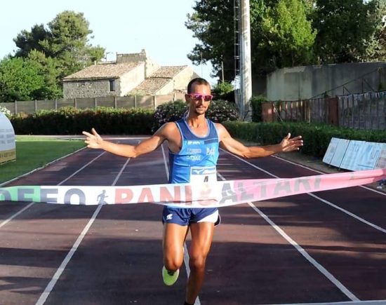 Arrivo Vincitore Assoluto 10 Trofeo Pani e Altari Città di Salemi BioRace Nicola Mazzara