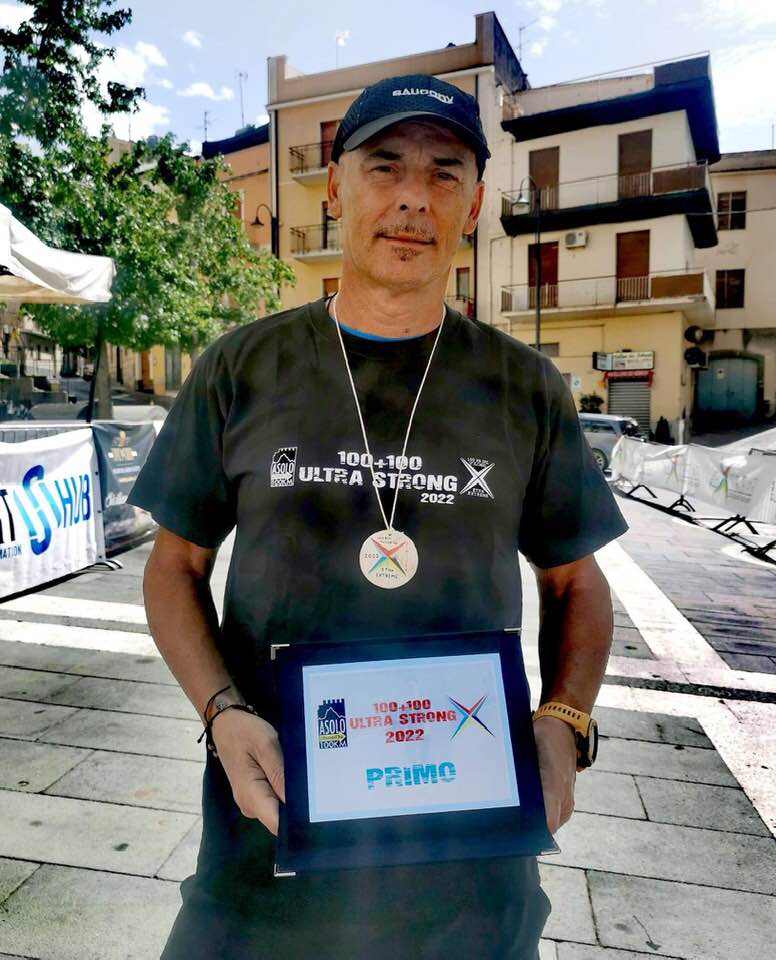 Filippo Castriotta vince la “100+100 Ultra Strong” (Asolo+Etna) 2022 Come dice Aldo sono una leggenda, parlano di me pe